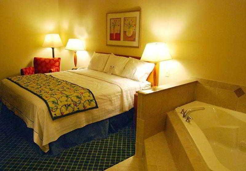 Fairfield Inn And Suites By Marriott Elk Grove Quarto foto